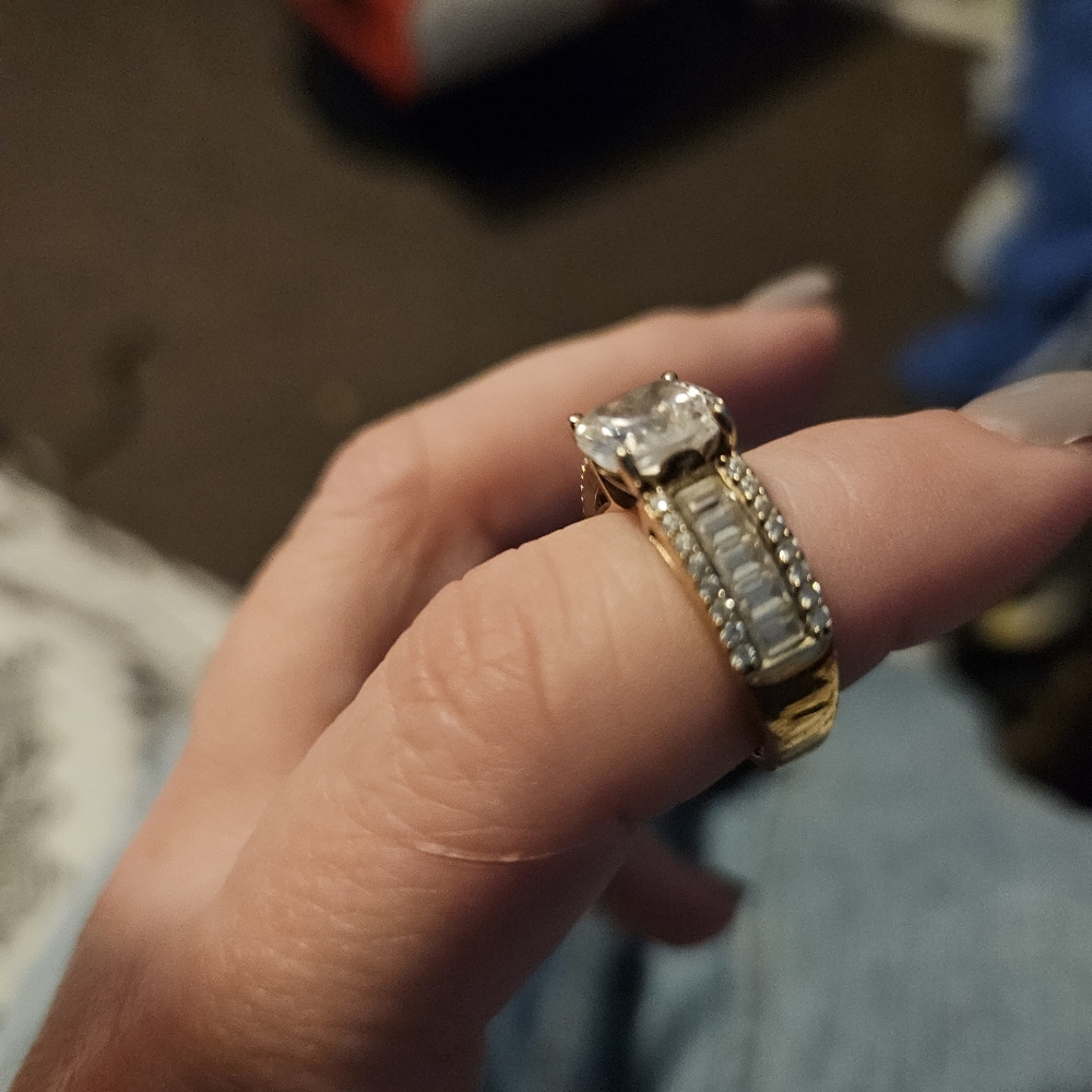 Cubic zirconia ring size 7